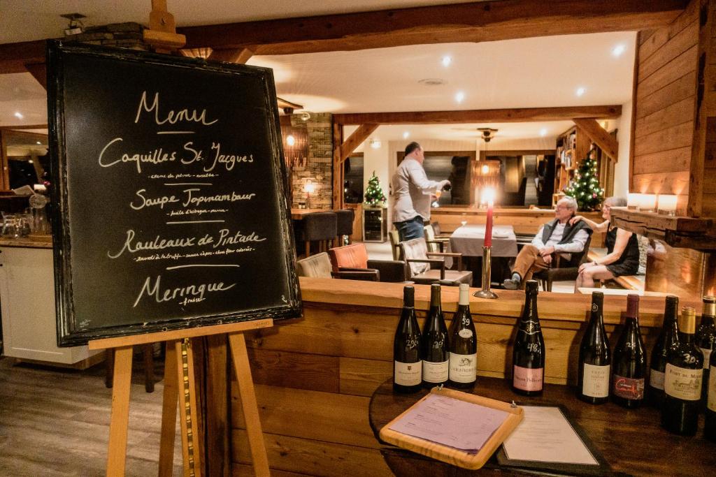 Hotel Restaurant Saint Roch hotel pied des pistes 19