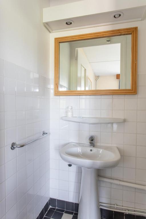 Hotel le Chamois hotel pied des pistes 18