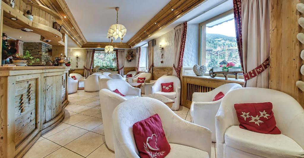 Hotel les Sapins hotel pied des pistes 11