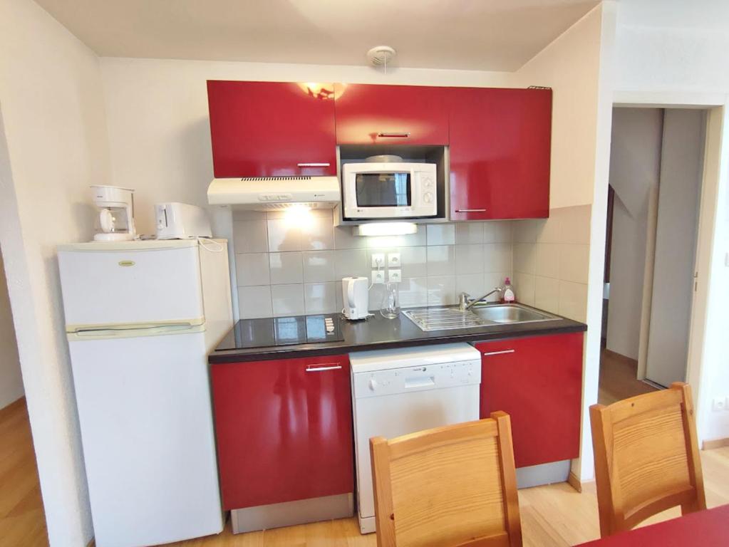 Jasper T2 centre Luchon wifi casier a skis ascenseur 5 personnes appartement pied des pistes 10