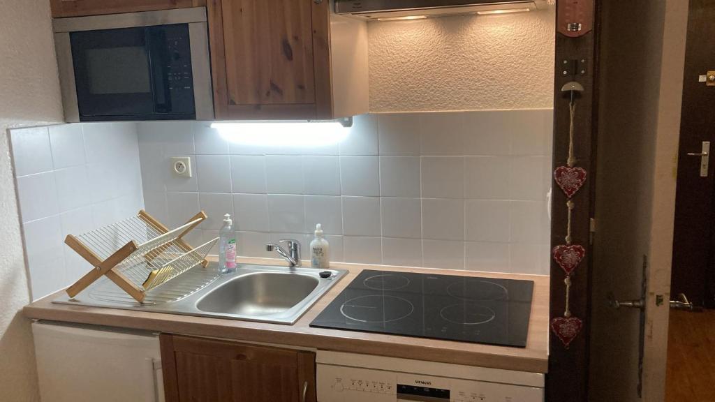 Kandahar 202 Les Deux Alpes Plein centre station 32m2 appartement pied des pistes 2