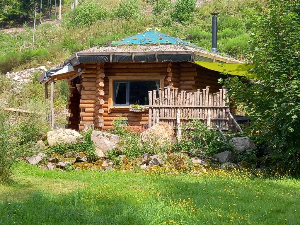 LA YOURTE DU RANDONNEUR gite pied des pistes 4