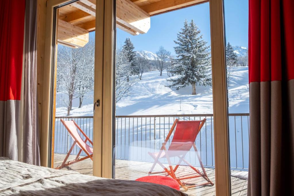 LAiguille Grive Chalets Hotel hotel pied des pistes 9