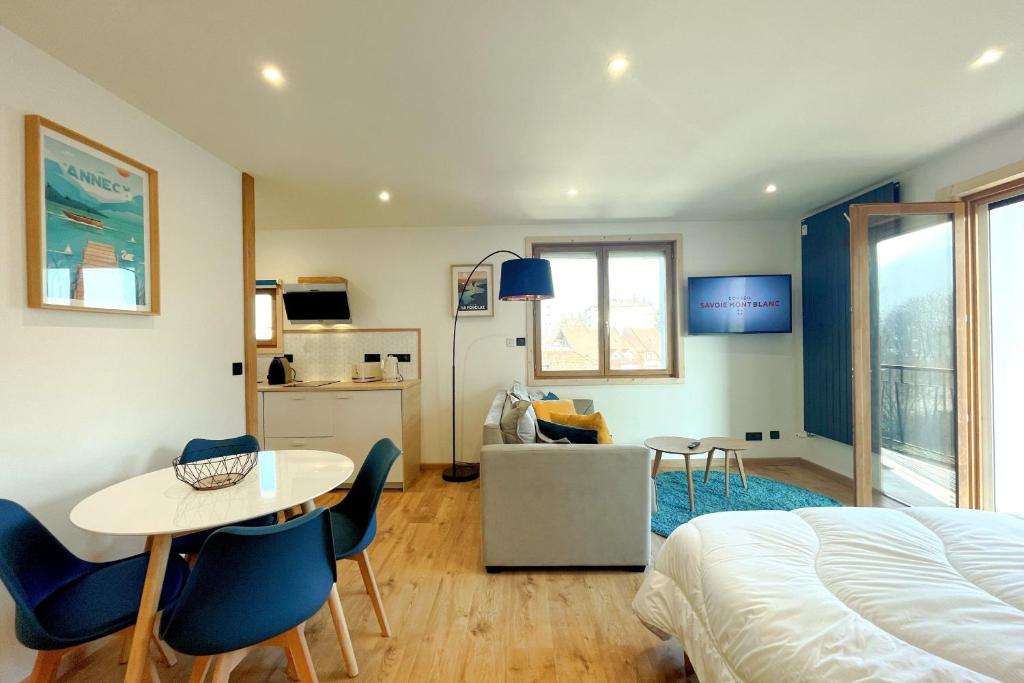 LAlbigny Lovely Studio 150 m beach appartement pied des pistes 3
