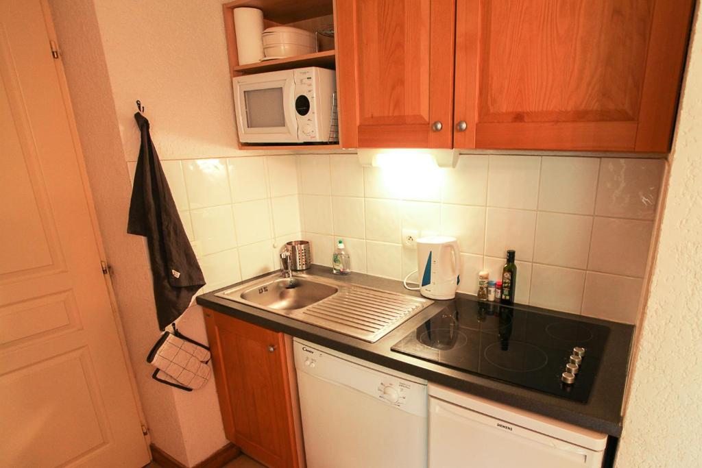 LAlpin Appartement 2ch au pied des pistes tarif lits faits et linge de toilette compris appartement pied des pistes 14