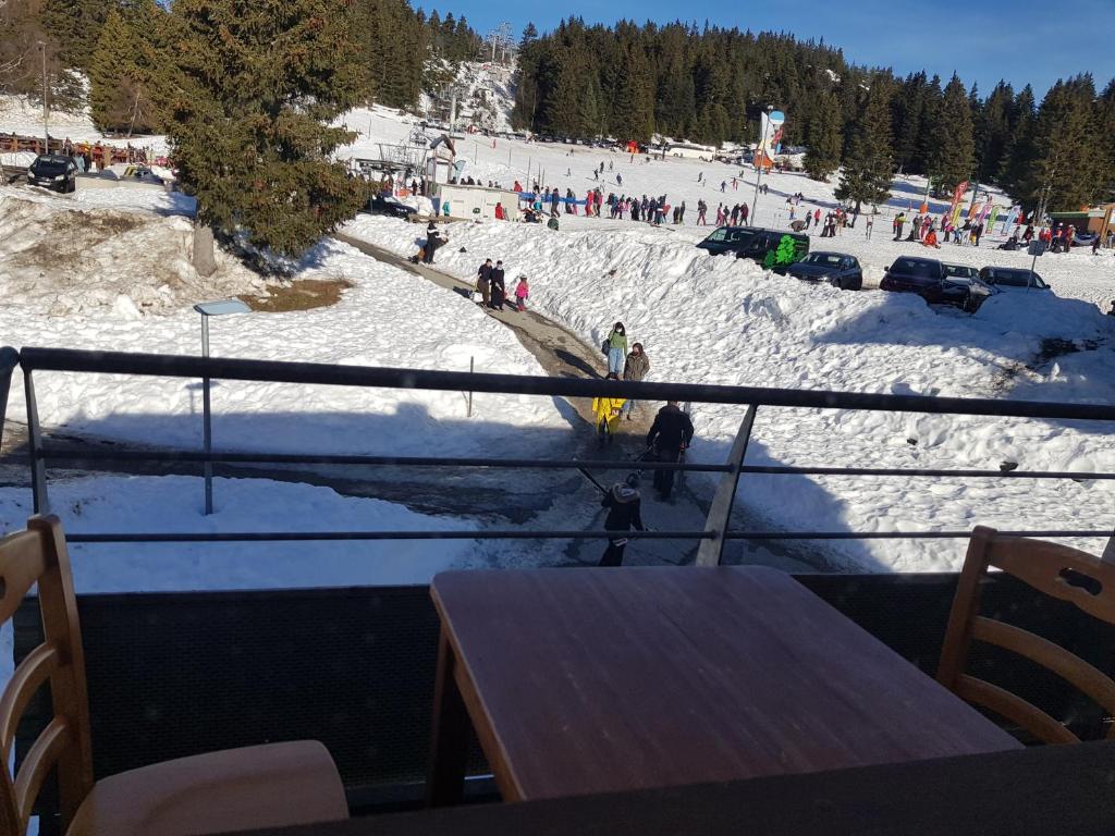 LApres ski Chamrousse 1700 appartement pied des pistes 12