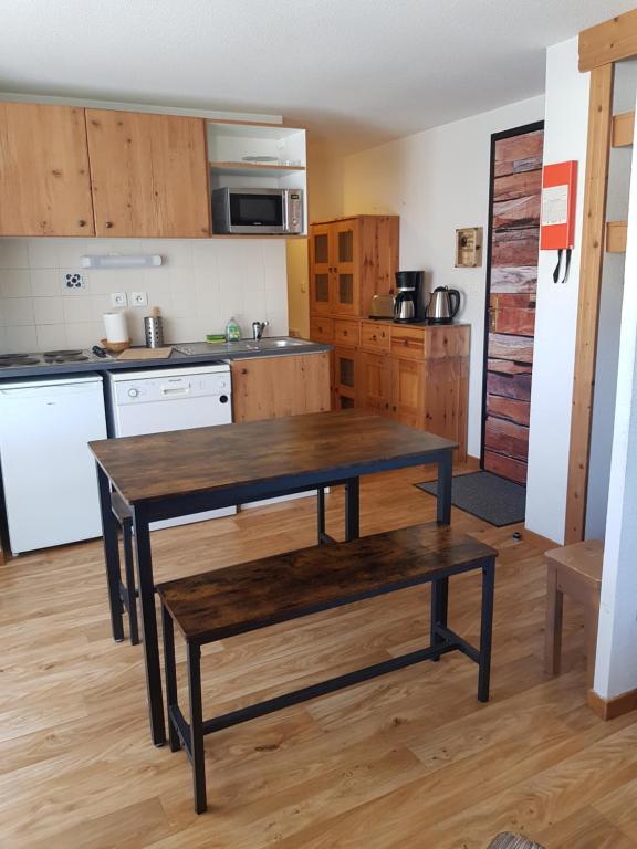 LApres ski Chamrousse 1700 appartement pied des pistes 17