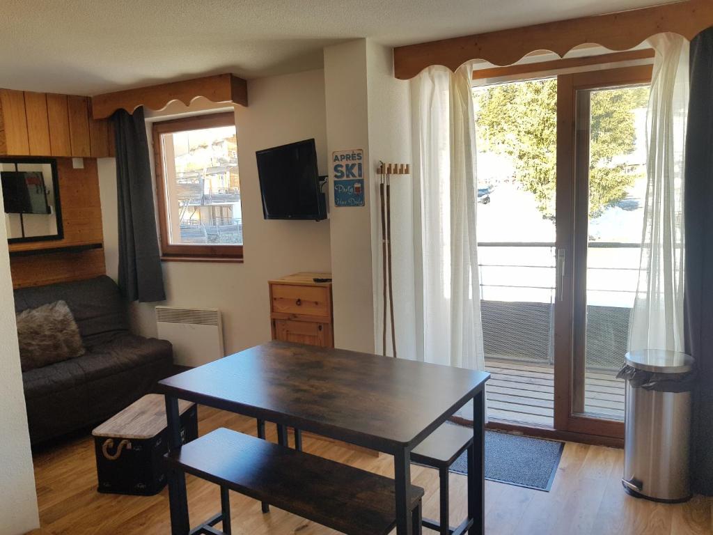 LApres ski Chamrousse 1700 appartement pied des pistes 4