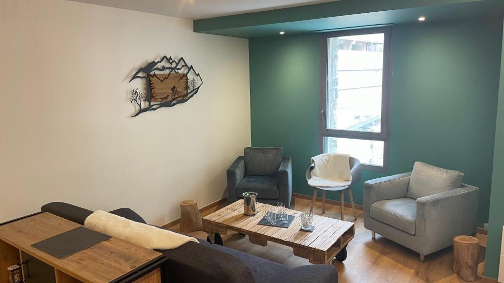 LE CHOUCAS LA MONGIE appartement pied des pistes 9