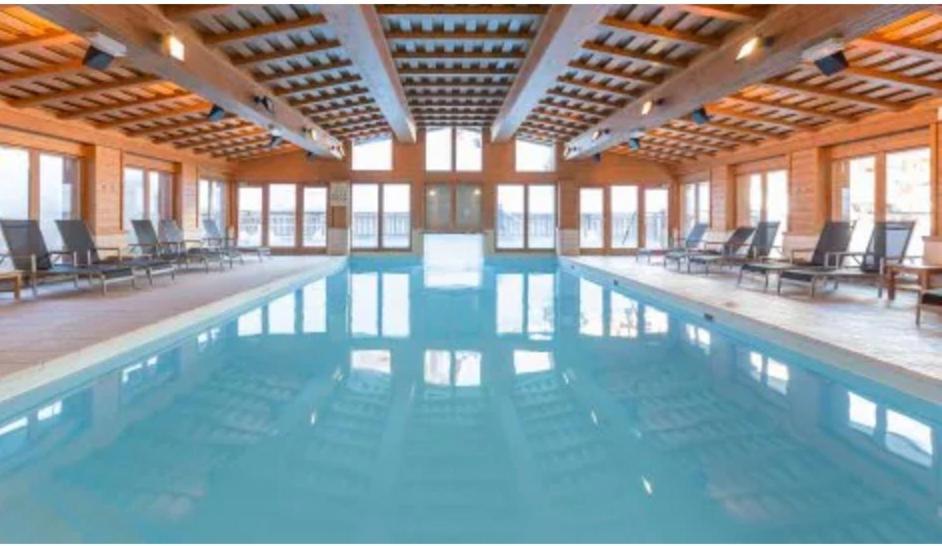 LE PLUS BEL APPARTEMENT DES ARCS 1950 SKIPISCINE appartement pied des pistes 17