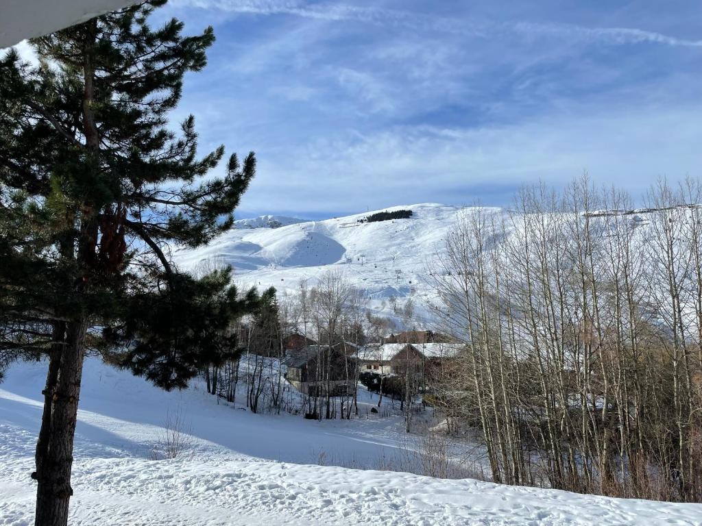 LE REFUGE LES 2 ALPES 1800 appartement pied des pistes 17