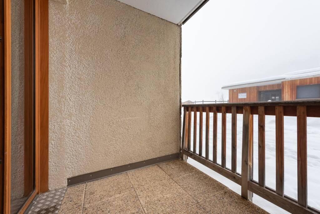 LES ORRES 1800 Appartement 4 p JACUZZI balneo prive Vue piste piscine residence appartement pied des pistes 13
