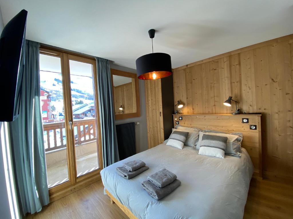LEcrin Alpin somptueux 4 pieces NEUF coeur station appartement pied des pistes 1