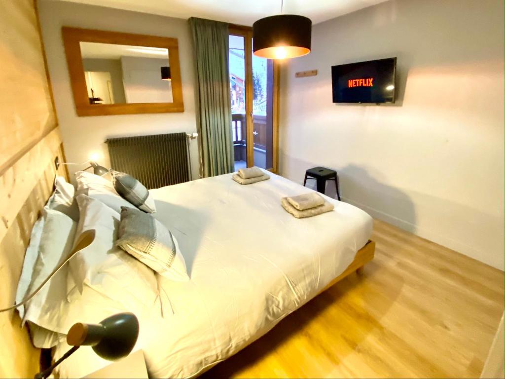 LEcrin Alpin somptueux 4 pieces NEUF coeur station appartement pied des pistes 13