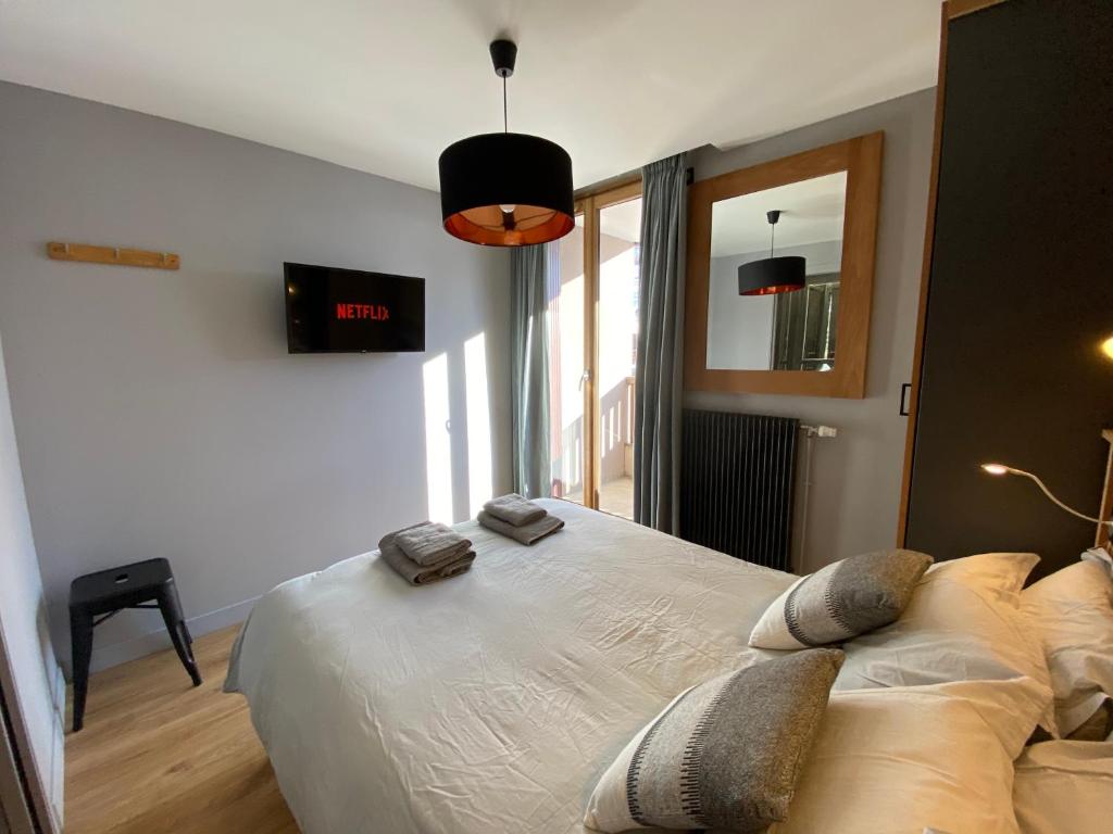 LEcrin Alpin somptueux 4 pieces NEUF coeur station appartement pied des pistes 16