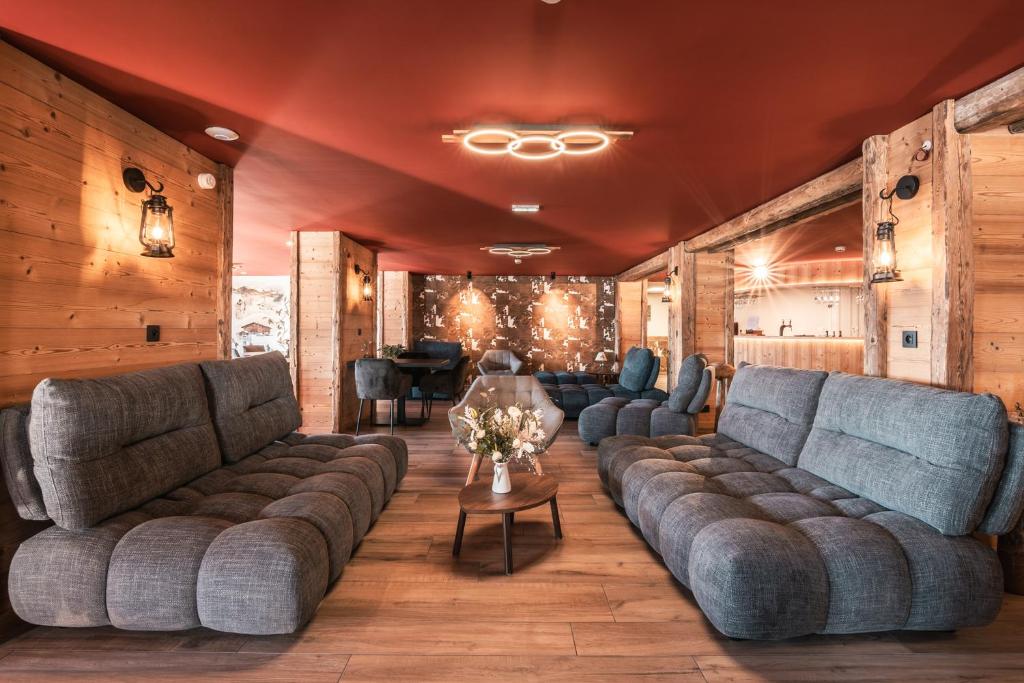 LEscale acces en telecabine hotel pied des pistes 10