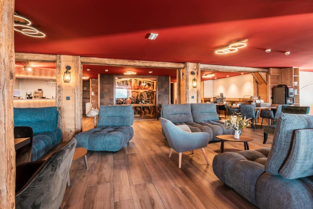 LEscale acces en telecabine hotel pied des pistes 16