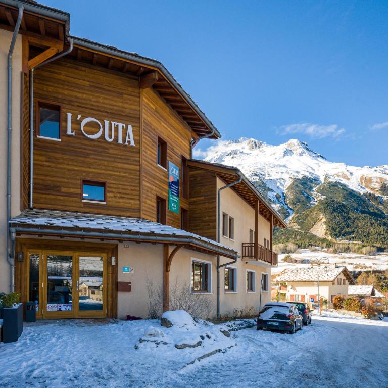 LOuta Hotel Restaurant hotel pied des pistes