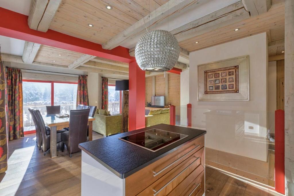 La Blaitiere Luxe Apart Center Chamonix Next to Piste Planard By Cozee Rentals appartement pied des pistes 15