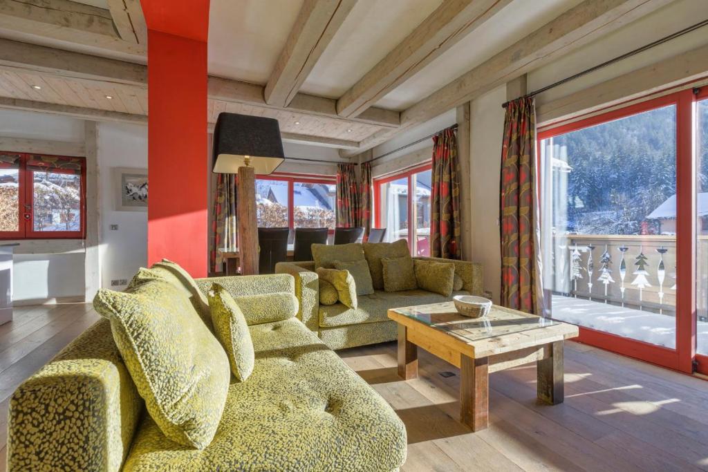 La Blaitiere Luxe Apart Center Chamonix Next to Piste Planard By Cozee Rentals appartement pied des pistes 4