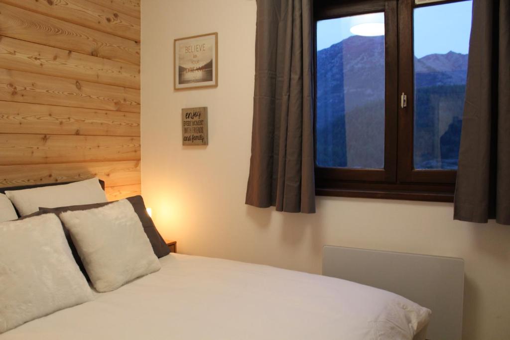 La Chamoisiere Montgenevre appartement pied des pistes 1