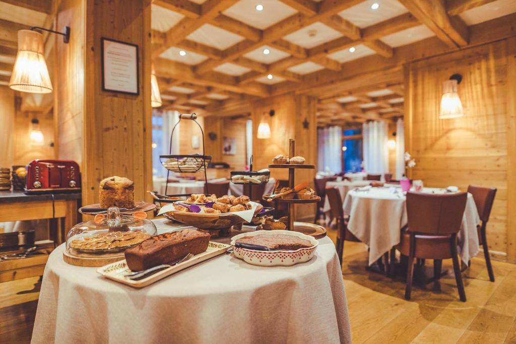 La Clef des Champs hotel pied des pistes 13