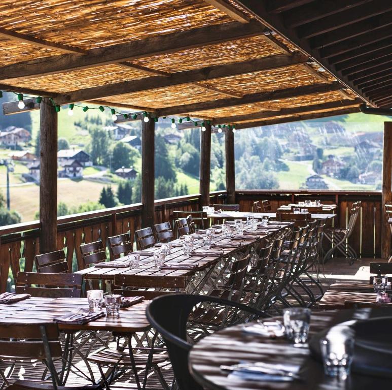 La Ferme hotel pied des pistes 8