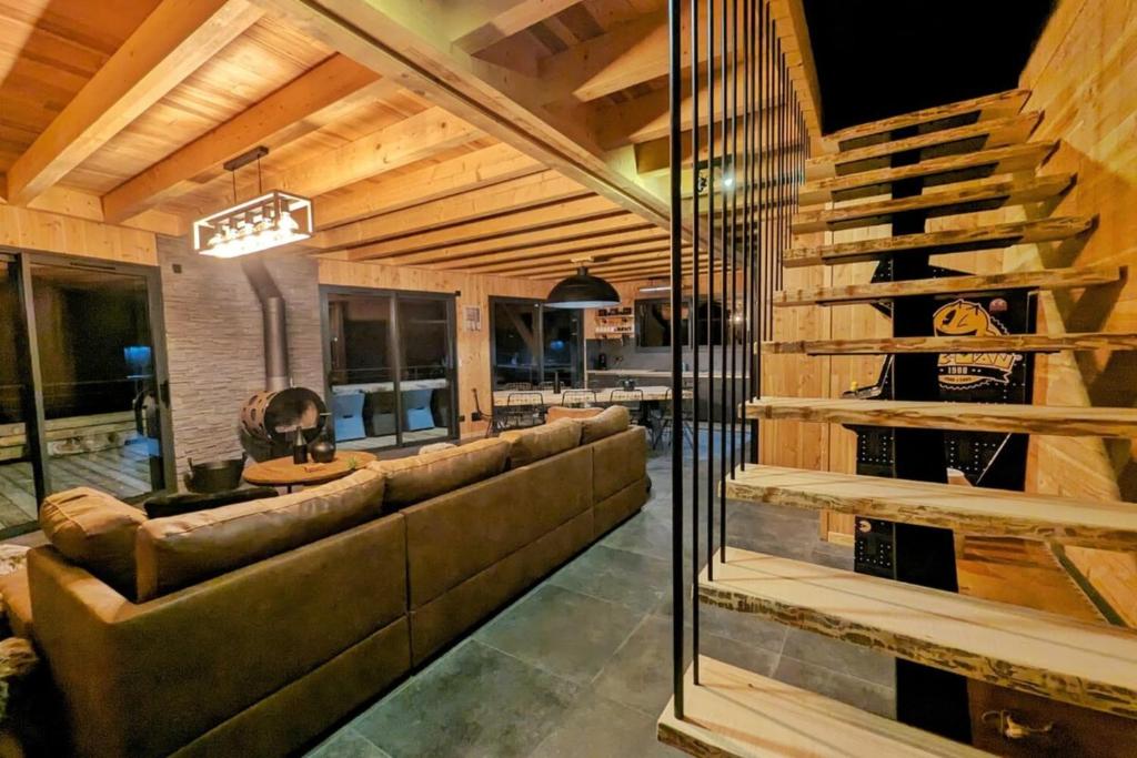La Fleche 1 Chalet Standing Jacuzzi Privatif chalet pied des pistes 11