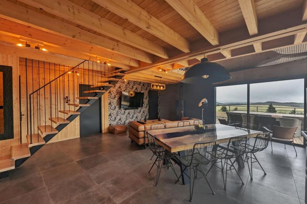 La Fleche 2 Chalet Standing Jacuzzi Privatif gite pied des pistes 17