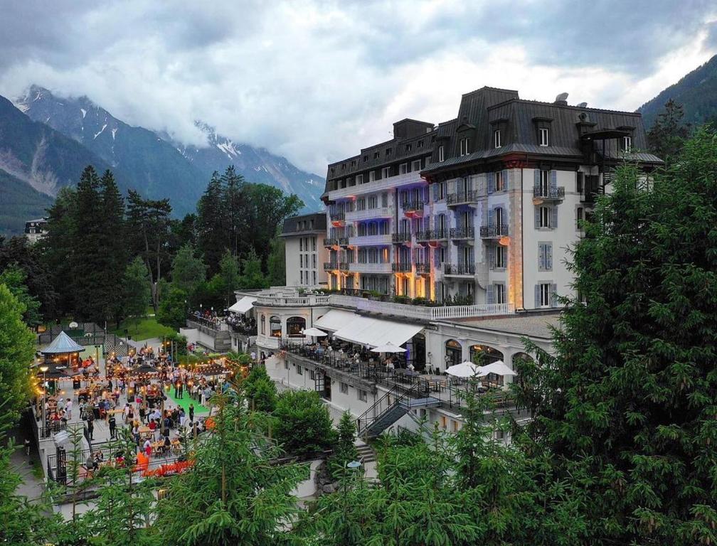 La Folie Douce Hotels Chamonix hotel pied des pistes