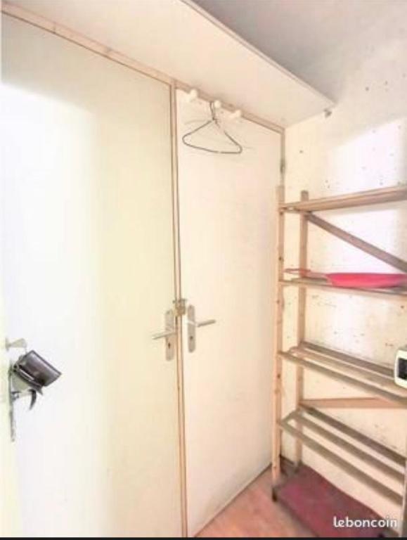 La Mongie Apt 2 ch 8 pers Place parking couvert Menage en suppl appartement pied des pistes 10