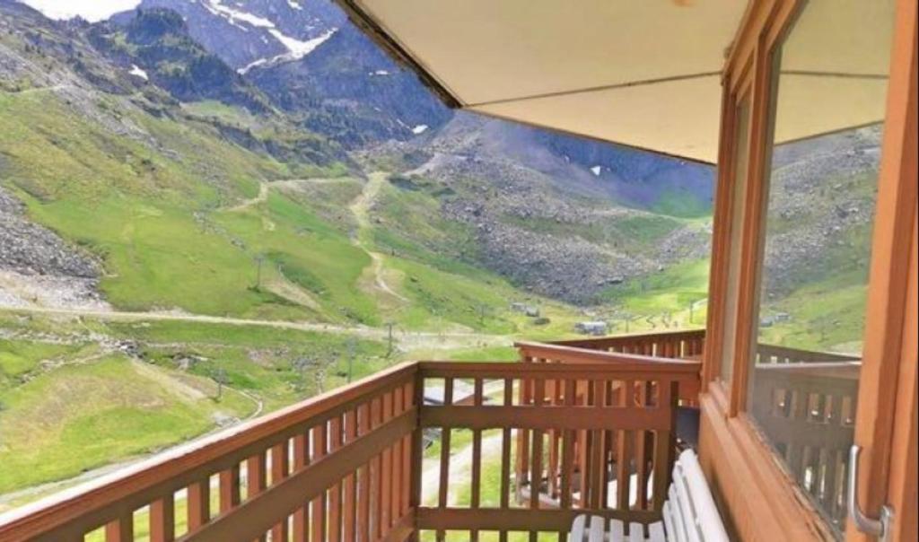 La Mongie Apt 2 ch 8 pers Place parking couvert Menage en suppl appartement pied des pistes 11