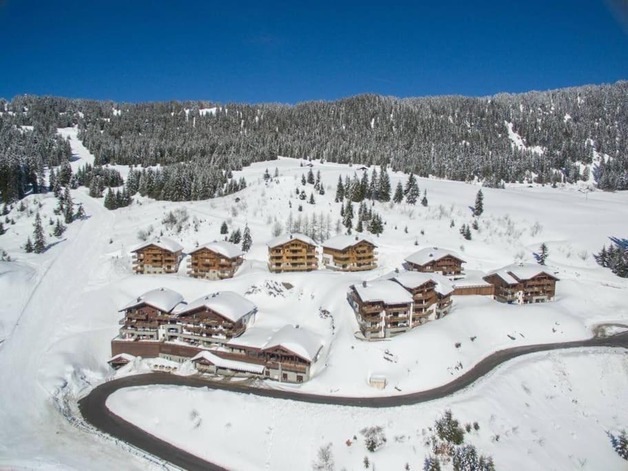La Perle des Alpes C10 Apart.4 Yolo Alp Home appartement pied des pistes 8