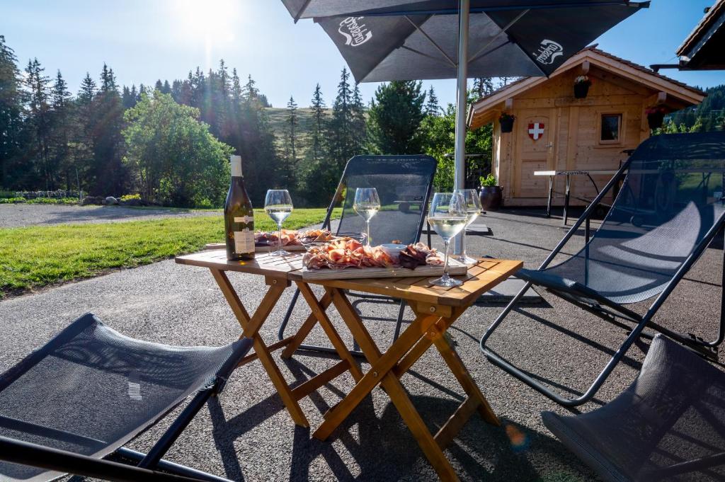 La Vieille Ferme hotel pied des pistes 18