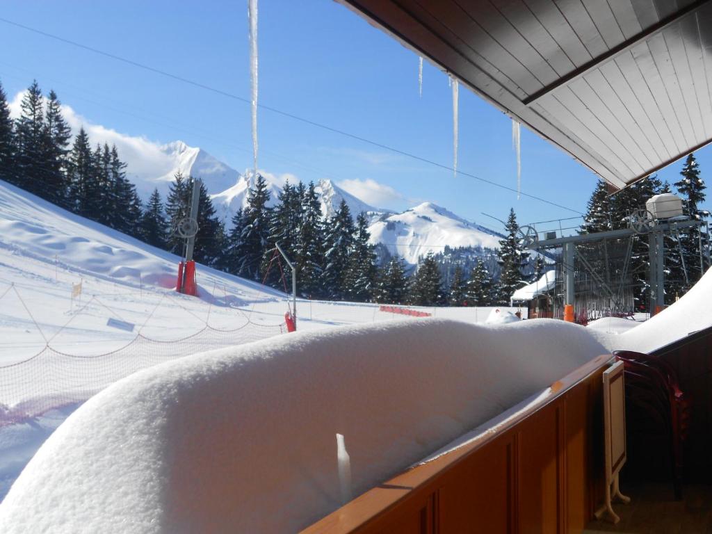 La Vieille Ferme hotel pied des pistes