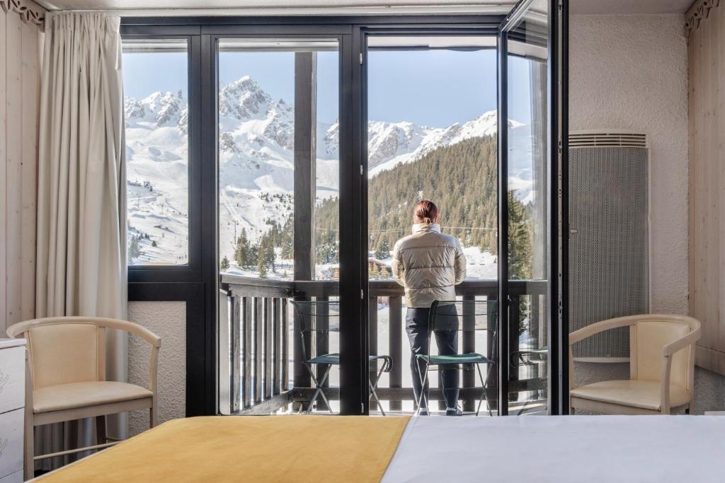 Lake Hotel Courchevel 1850 hotel pied des pistes 1