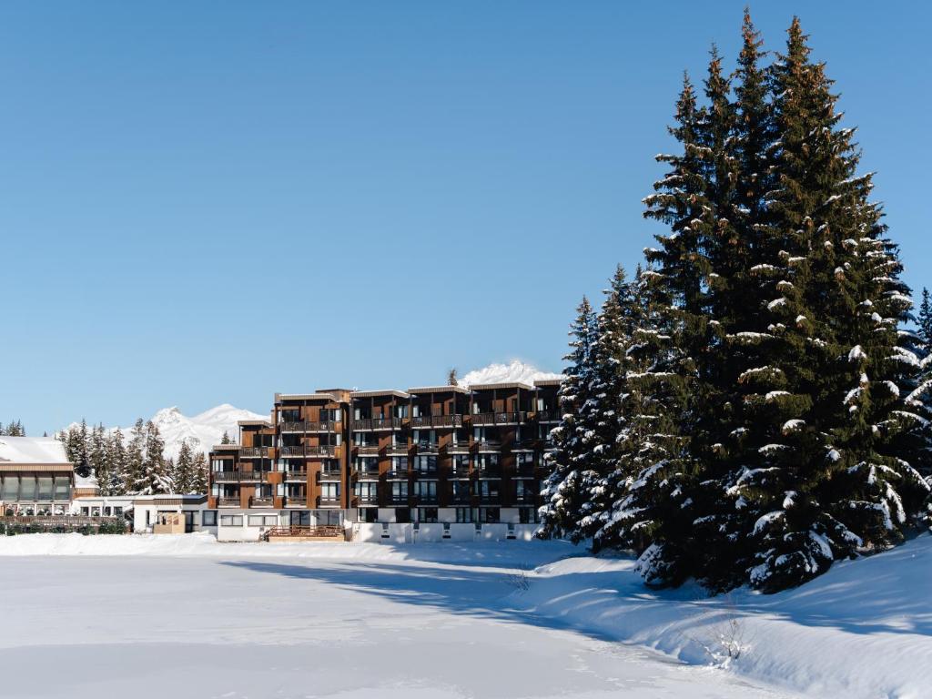 Lake Hotel Courchevel 1850 hotel pied des pistes