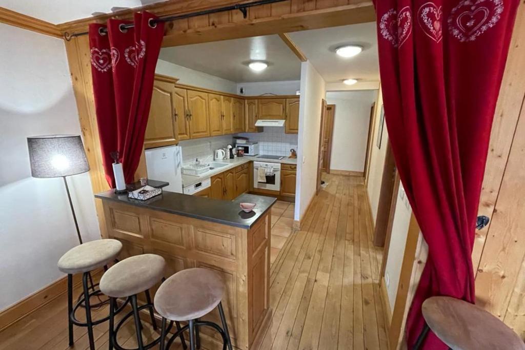 Large apartment in Chamonix close to the slopes appartement pied des pistes 3