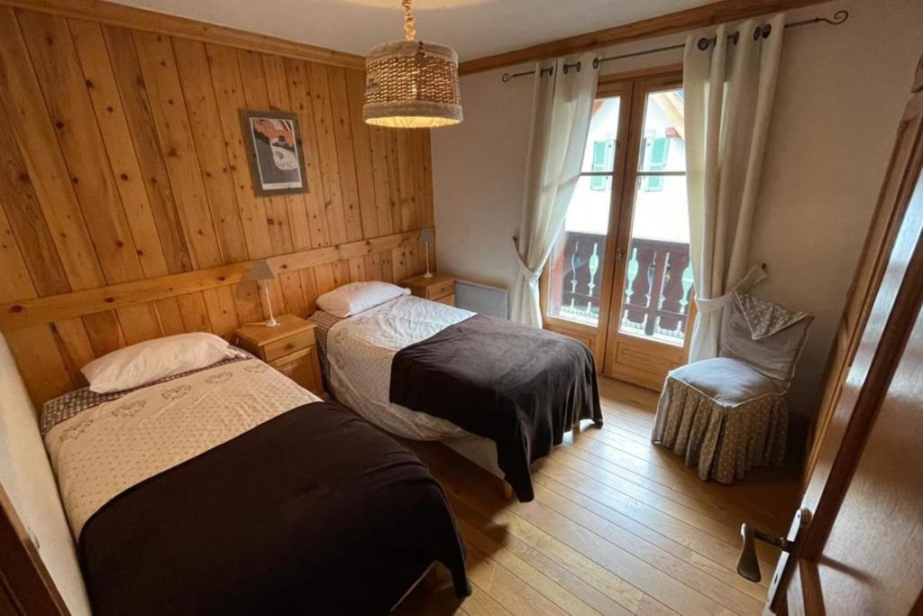 Large apartment in Chamonix close to the slopes appartement pied des pistes 4
