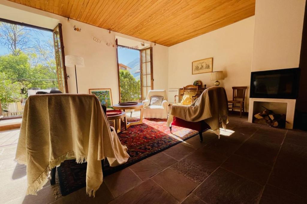 Large family nest with garden gite pied des pistes 1