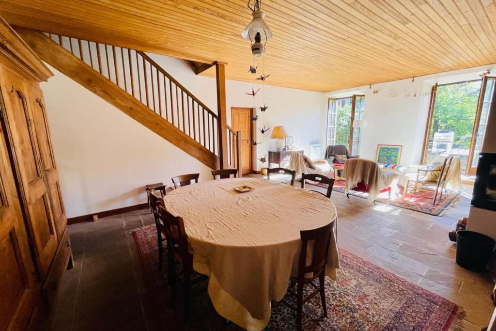 Large family nest with garden gite pied des pistes 2