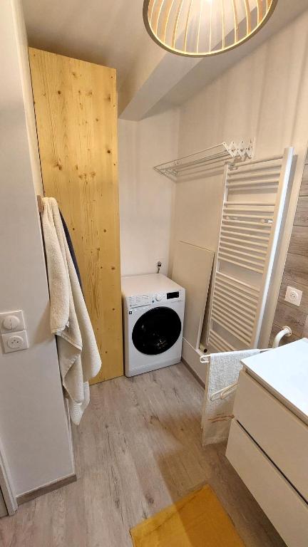 Large new T2 with terrace le dahu perche appartement pied des pistes 13