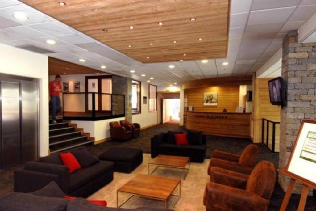 Large premium alpine apartment for 4 to 8 people appartement pied des pistes 11