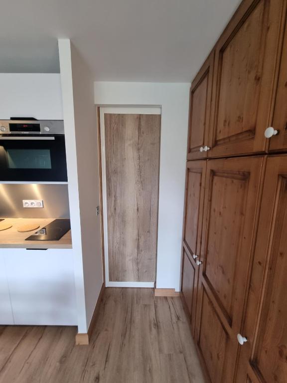 Le 1888 Val dIsere appartement pied des pistes 14