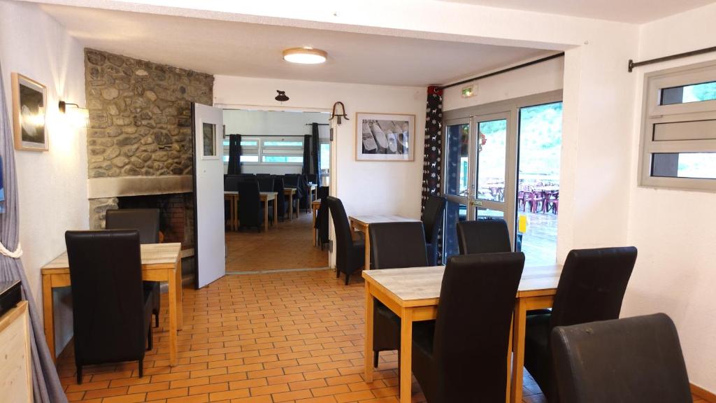 Le Balcon des Ecrins hotel pied des pistes 10