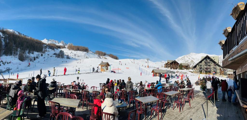 Le Balcon des Ecrins hotel pied des pistes 5