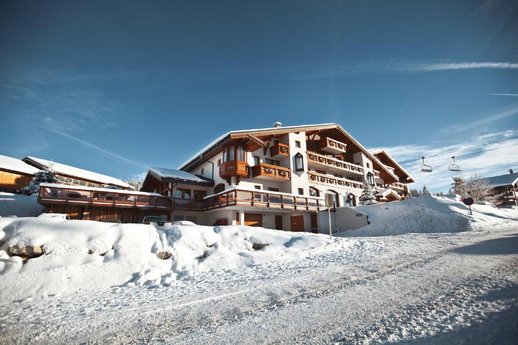 Le Calgary hotel pied des pistes 1