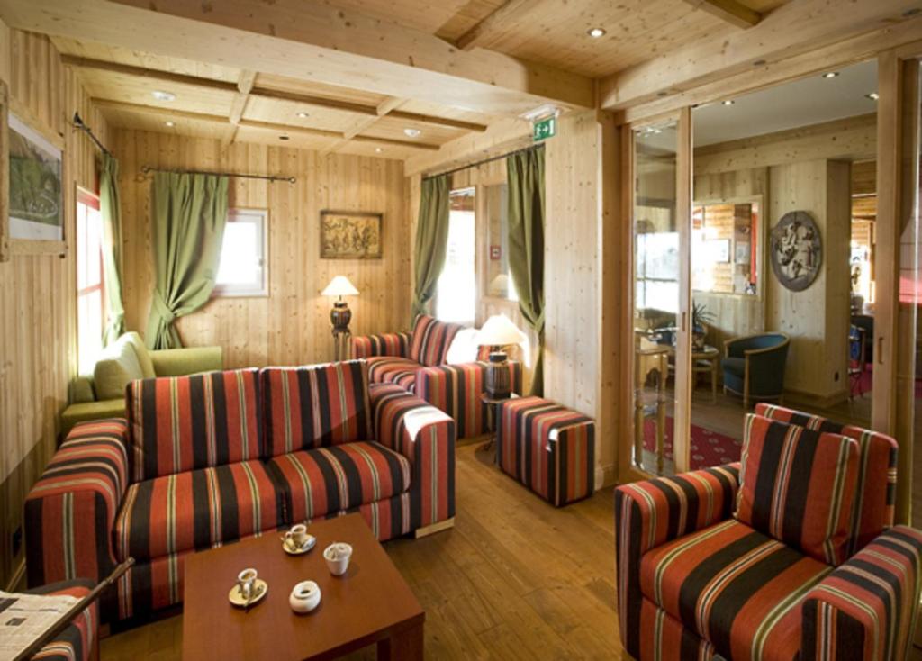 Le Calgary hotel pied des pistes 15