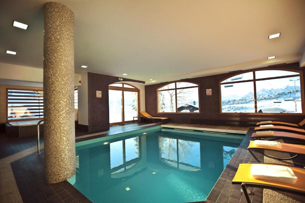 Le Calgary hotel pied des pistes 7