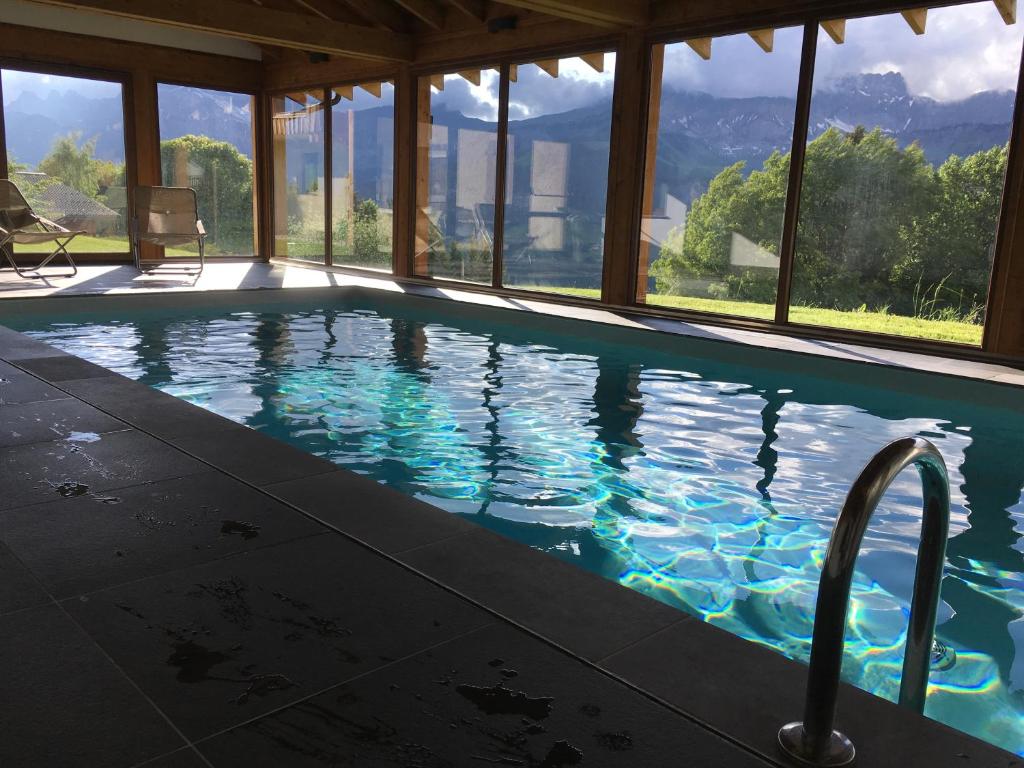 Le Caprice Des Neiges hotel pied des pistes 3